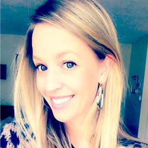 Meet your Posher, Alison